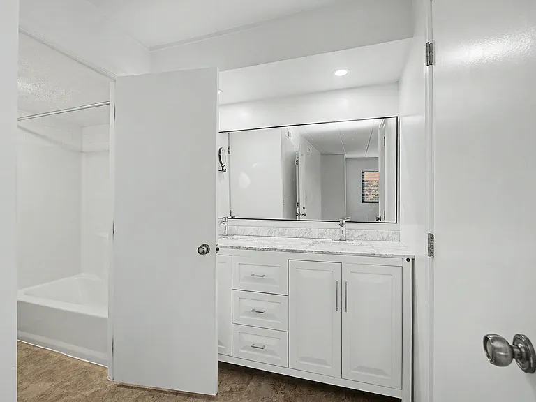 1610 Thunderbird Ln #63 — Photo 22
