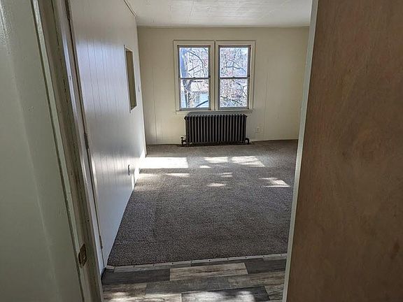 5th image of 501 W Adams St #3