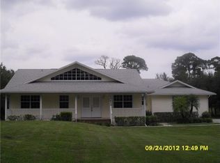 10624 Pine Cone Ln, Fort Pierce, FL 34945
