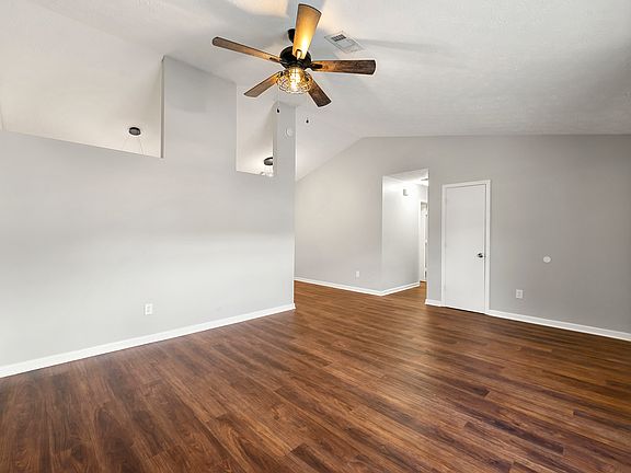 5th image of 2467 Deep Shoals Cir