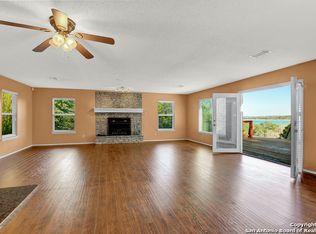 4275 Morningside Way, Canyon Lake, TX 78133