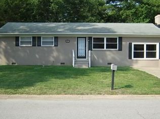 4017 Ahoy Dr, Chesapeake, VA 23321