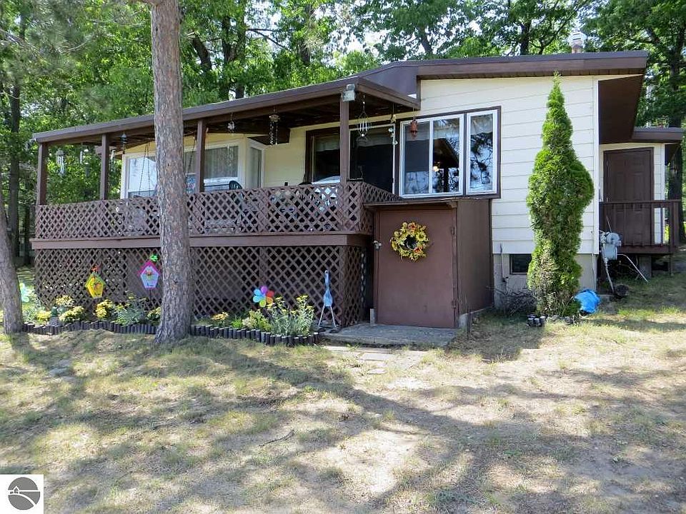 3001 Island Lake Dr, National City, MI 48748 Zillow