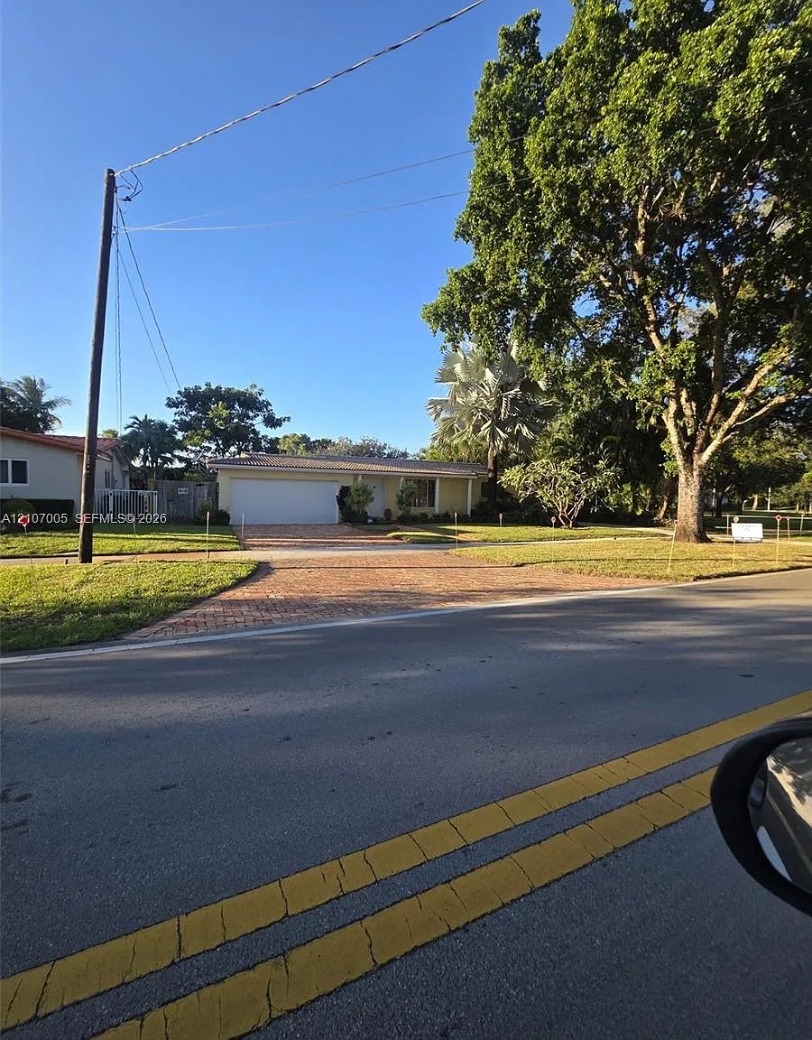 Miami Lakes Sec 3 — Photo 3