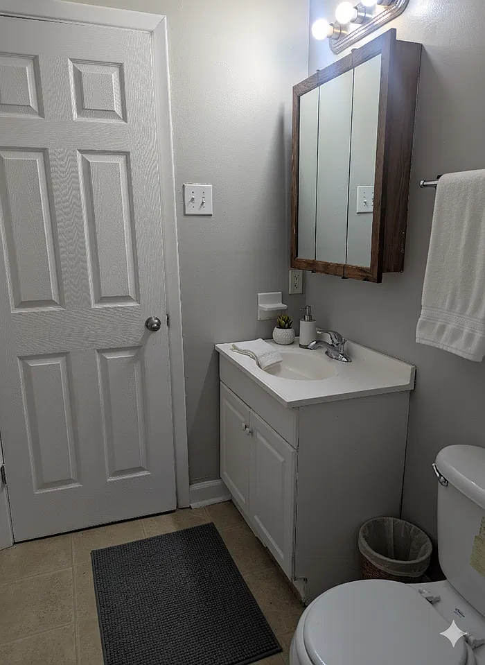 1844 Augusta Dr — Photo 4