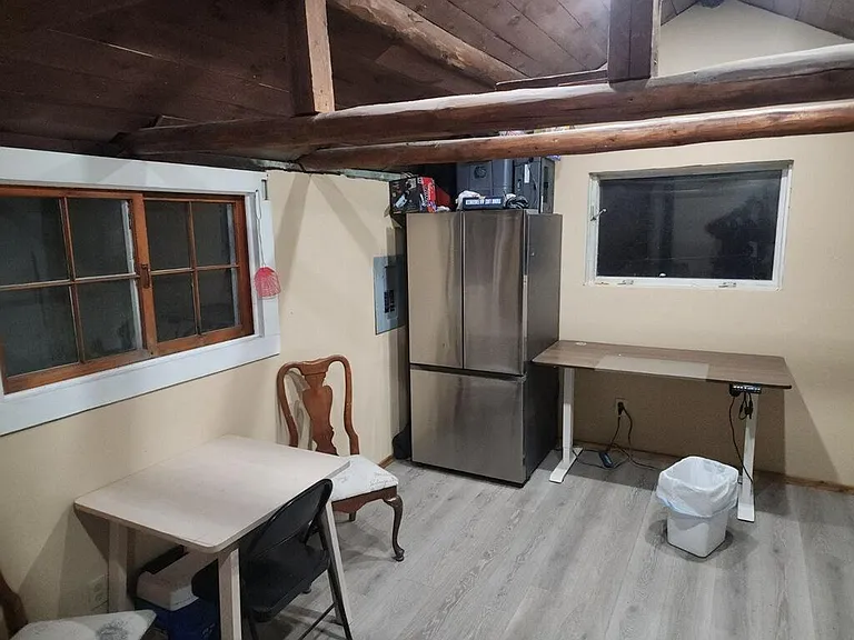 64 White Pl #B — Photo 8