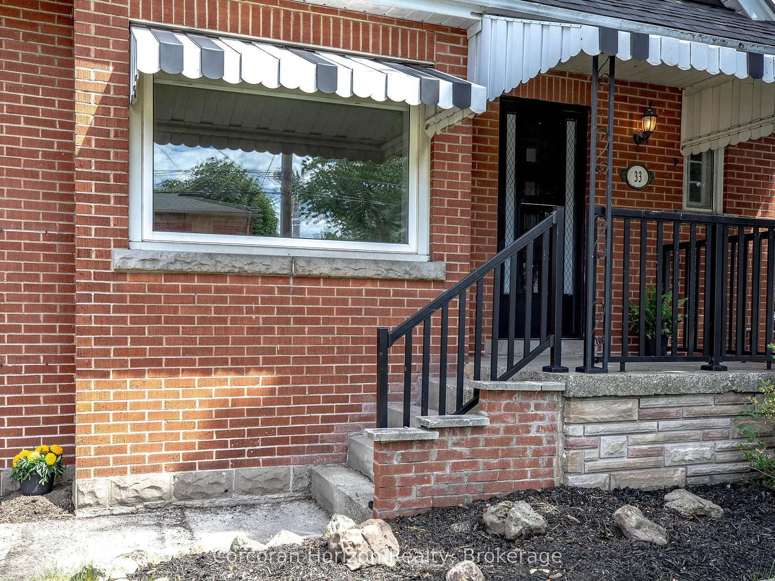 4 bed, $2,800 — Photo 3