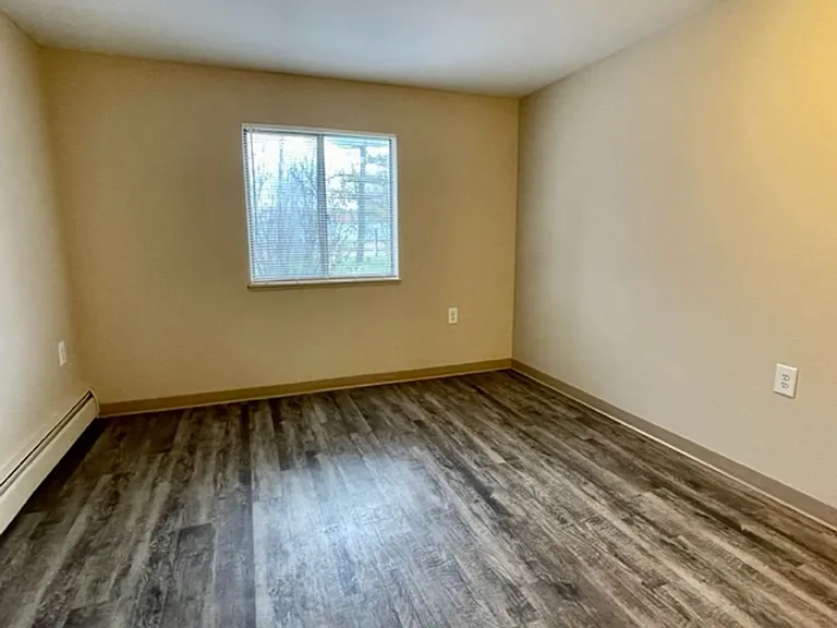 Oak Valley Apartments — Photo 51