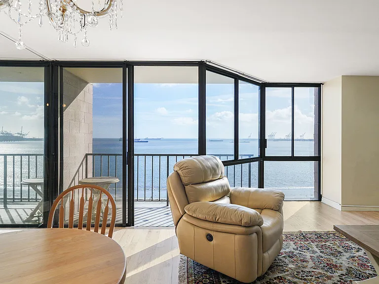 1750 E Ocean Blvd #707 — Photo 4