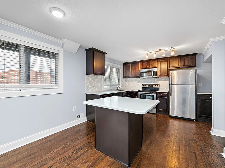 4544 Summit St — Photo 68