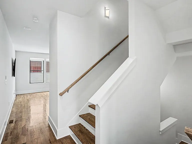 1814 Wedgewood Ave — Photo 12