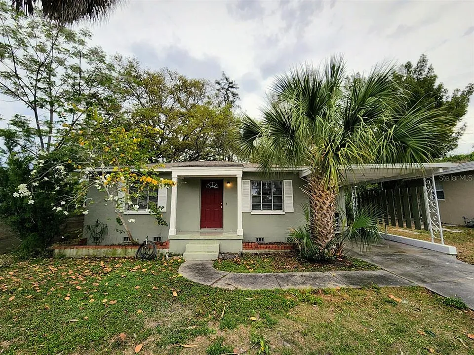 1356 Druid Rd E