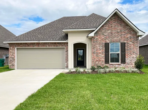 233 White Castle N, Iowa, LA 70647