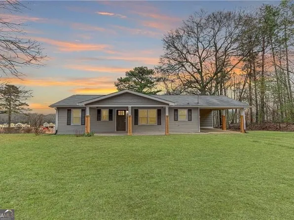 490 Crescent Dr, Gainesville, GA 30501