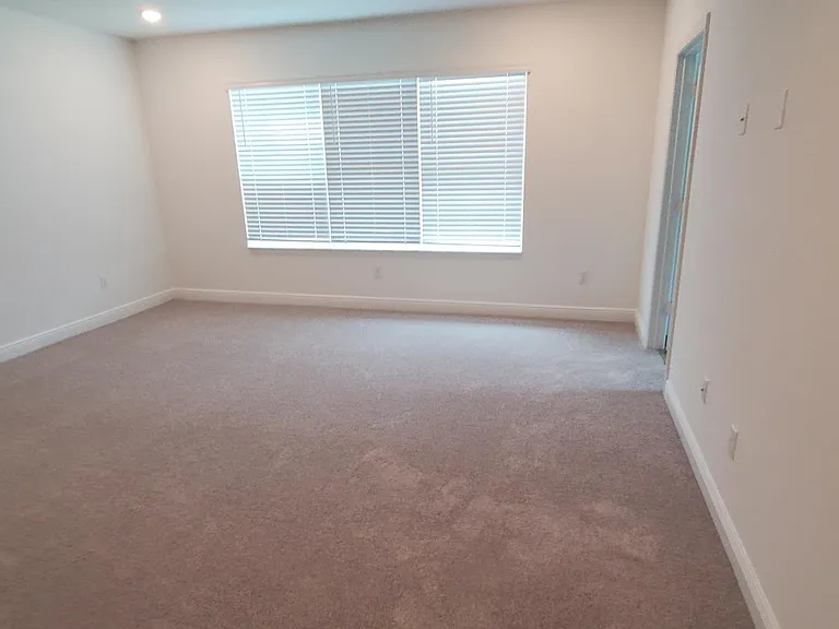 4108 Veleiros Ave — Photo 9