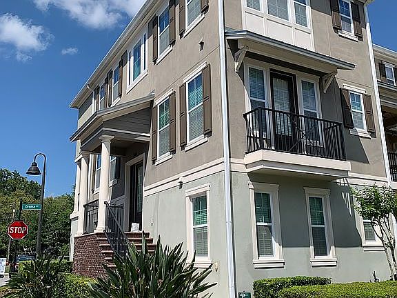 3rd image of 117 Boardwalk Ave