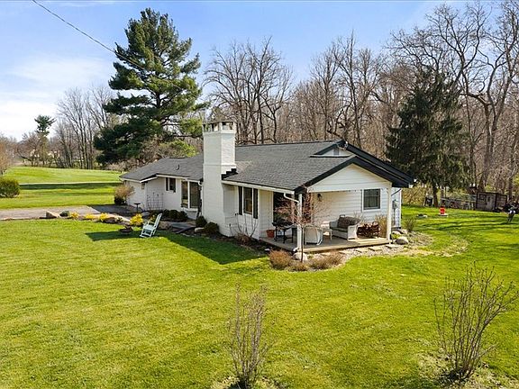 2nd image of 9555 Clyo Rd