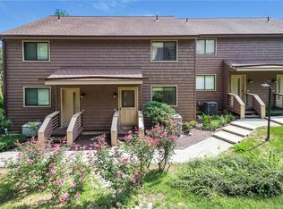 166 Old Brookfield Rd UNIT 13-5, Danbury, CT 06810