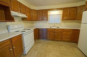 1st fl kitchen