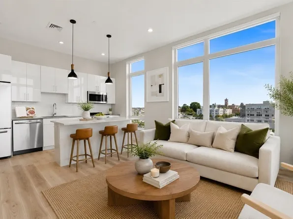 420 W Broadway #Penthouse 604, Boston, MA 02127