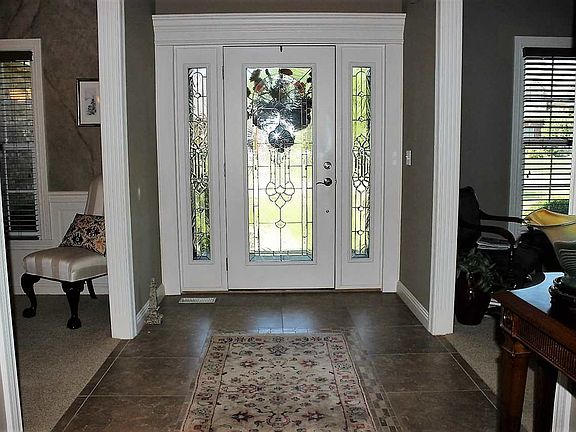 2nd image of 6428 Woodland Springs Dr