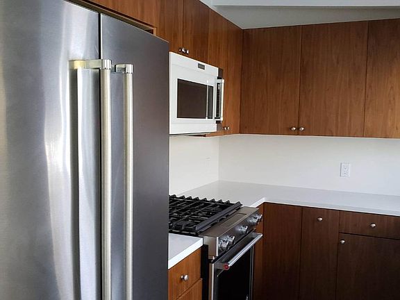 4th image of 2326 16th St APT K