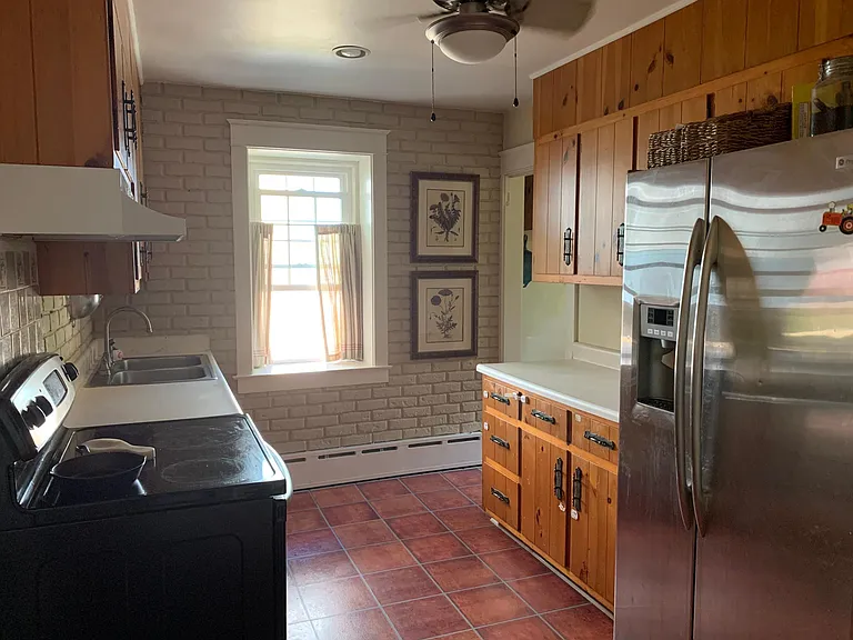 429 South Ave — Photo 10