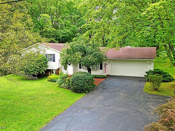 2nd image of 4967 Oak Knoll Ave
