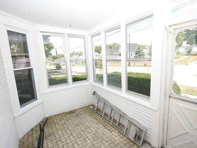 430 E Racine St #LOWR — Photo 8