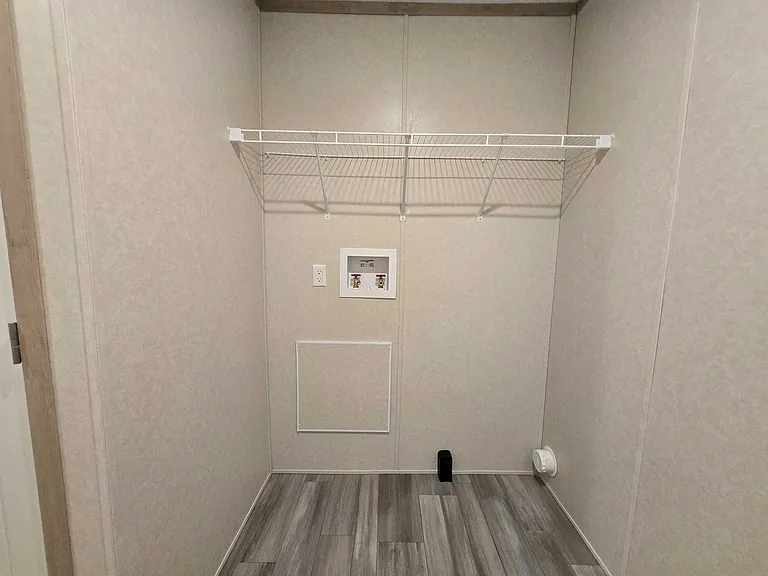 29800 Guilford Cir #107 — Photo 7