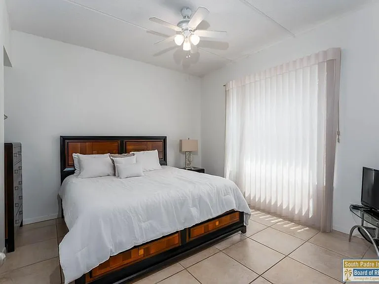 5909 Padre Blvd #201 — Photo 19