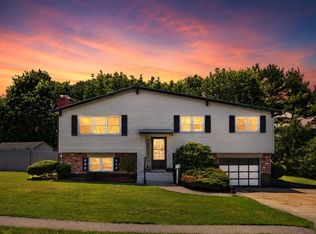 1 Eisenhower Rd, Peabody, MA 01960