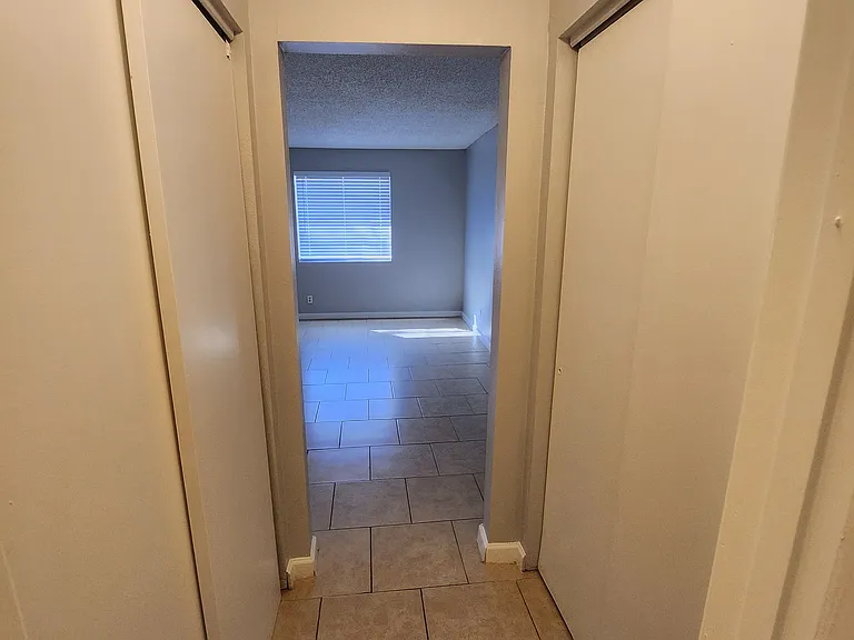 626 Golden Raintree Pl #626 — Photo 8