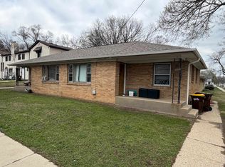 2242 7th St, Rockford, IL