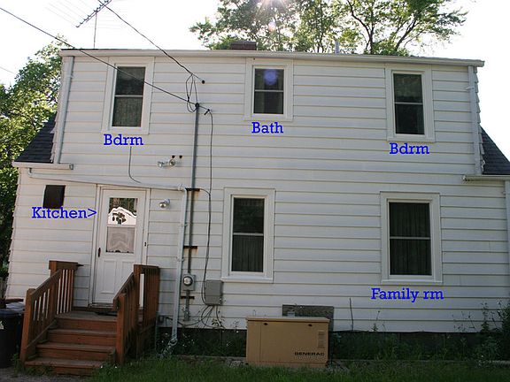 2nd image of 716 Carver St