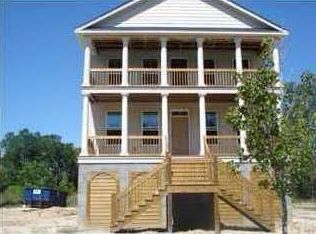 2104 Sandy Point Ln, Mount Pleasant, SC 29466