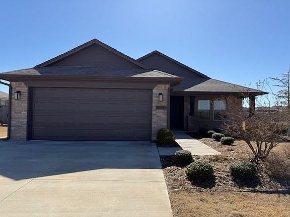 2nd image of 414 Emmy Jean Dr #Cd4v3l