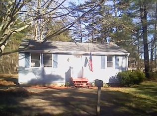 49 Lake Dr, Plymouth, MA 02360