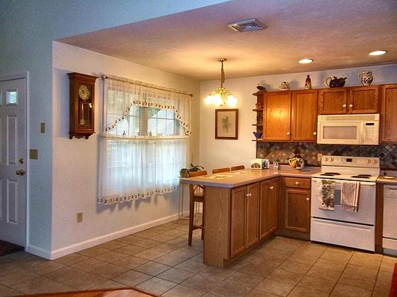 4th image of 7C Cranberry Grove Way #7C