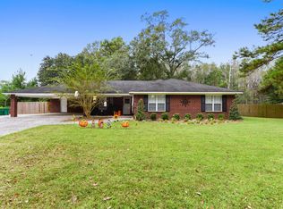 7501 Coleman Homestead Rd, Moss Point, MS 39562