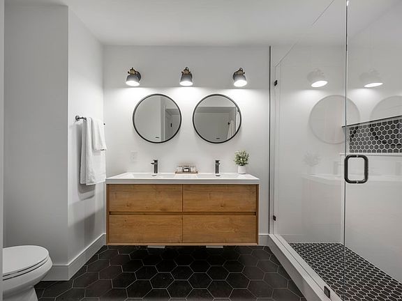 5th image of 3 S Whitney #2