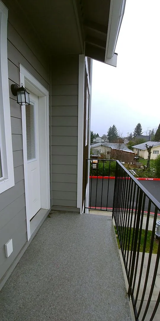 Court C Townhomes# — Photo 3
