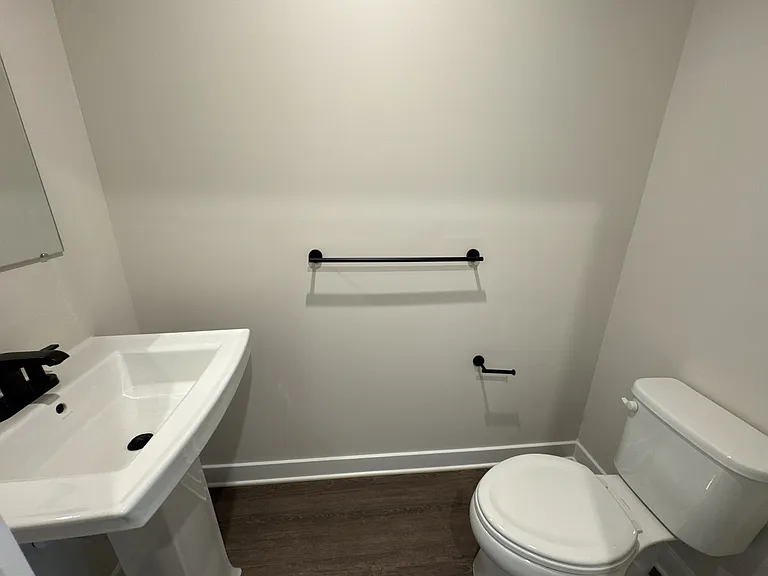 6 Foxwood Dr — Photo 5