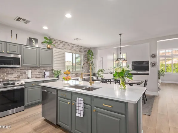 1322 E CASSIA Lane, Gilbert, AZ 85298