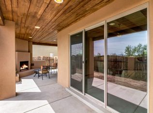 19 Bosquecillo, Santa Fe, NM 87508