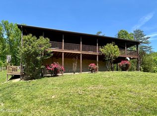 1671 Licking Spring Way, Sevierville, TN 37876