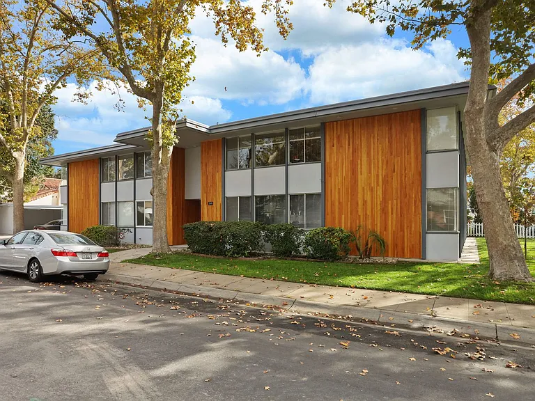 248 W Knoles Way — Photo 20
