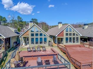 217 Lakeside Dr, Waleska, GA