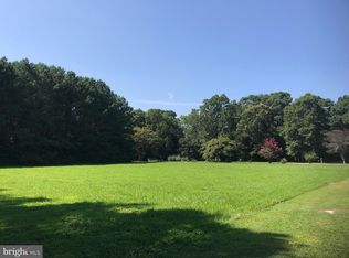 54 Emerald Cove Rd, Reedville, VA 22539