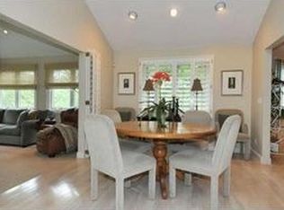 12 Hopewell Farm Rd, Natick, MA 01760